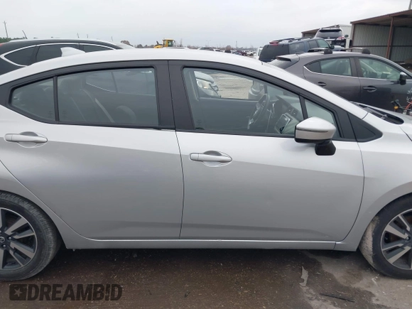 2021 Nissan Versa SV with VIN 3N1CN8EV4ML869262, listed as a IAAI auction lot 41408655 with 70,623 mi miles. Bid and sale history available at carsss.com. Image 13.