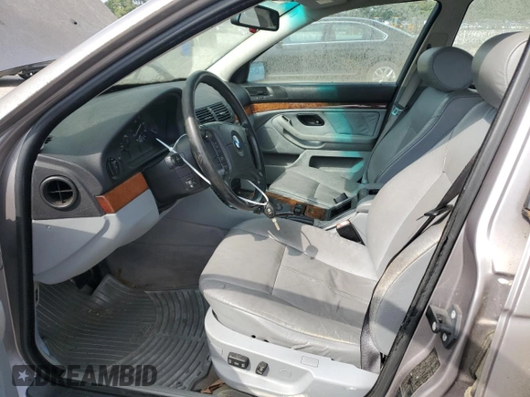 2001 BMW 5 Series 525iA with VIN WBADT43421GF57158, listed as a Copart auction lot 73212884 with 136,820 mi miles and Salvage Title. Bid and sale history available at carsss.com. Image 7.