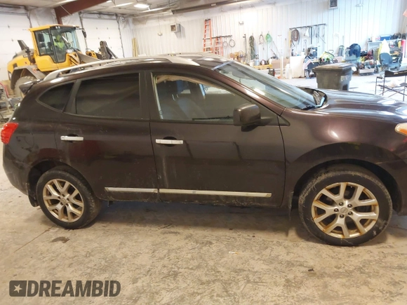 2011 Nissan Rogue S z VIN JN8AS5MV8BW273449, wystawiony jako IAAI lot #41504629 z przebiegiem 255 632 mil mil oraz . Historia ofert i sprzedaży dostępna na DreamBid. Obrazek 13.