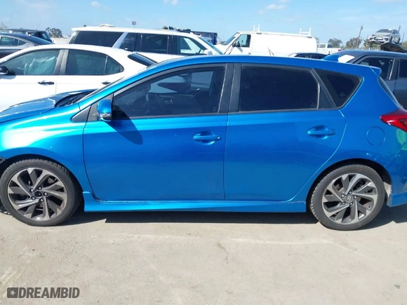 2018 Toyota Corolla iM with VIN JTNKARJE8JJ556357, listed as a IAAI auction lot 41687151 with 111,530 mi miles. Bid and sale history available at carsss.com. Image 15.