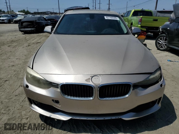 2013 BMW 3 Series 328i with VIN WBA3A5G51DNP22186, listed as a Copart auction lot 62760595 with 133,531 mi miles and Salvage title. Bid and sale history available at DreamBid. Image 5.