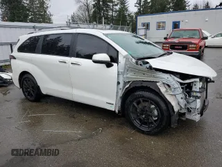2021 Toyota Sienna Limited with VIN 5TDESKFC6MS026358, listed as a Copart auction lot 46102215 with 36,710 mi miles and Salvage Title. Bid and sale history available at DreamBid. Image 4.