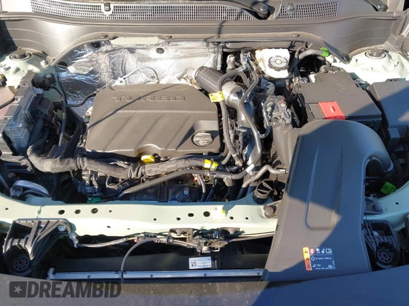 2025 Chevrolet Trax ACTIV with VIN KL77LKEP5SC107857, listed as a IAAI auction lot 41635293 with 5,924 mi miles and . Bid and sale history available at DreamBid. Image 10.