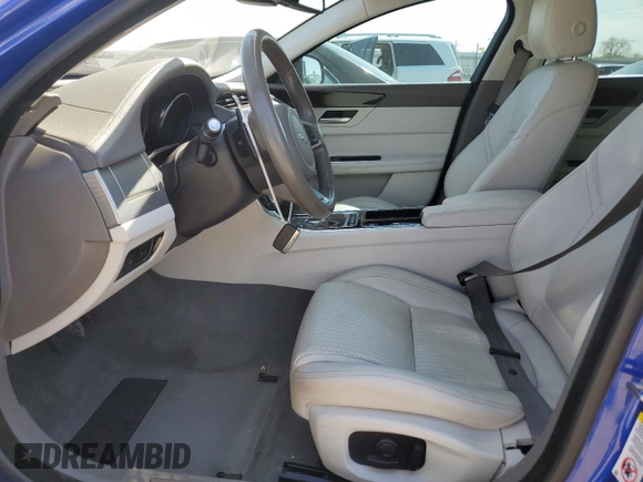 2018 Jaguar XF 30t Prestige with VIN SAJBK4GX1JCY67423, listed as a Copart auction lot 50059233 with 40,616 mi miles. Bid and sale history available at carsss.com. Image 7.