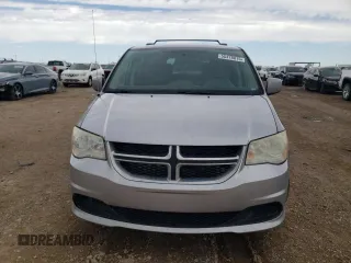 2014 Dodge Grand Caravan SXT with VIN 2C4RDGCG1ER304965, listed as a Copart auction lot 55478015 with 218,093 mi miles and Clean Title. Bid and sale history available at DreamBid. Image 5.