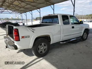 2004 Chevrolet Silverado 1500 Z71 with VIN 2GCEK19T441234008, listed as a Copart auction lot 43986885 with 298,530 mi miles and Salvage Title. Bid and sale history available at carsss.com. Image 3.