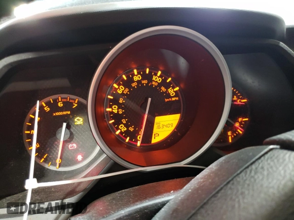 2011 Toyota 4Runner Trail z VIN JTEBU5JR8B5062352, wystawiony jako Copart lot #52083905 z przebiegiem 163 409 mil mil oraz Szkoda całkowita • Salvage title. Historia ofert i sprzedaży dostępna na DreamBid. Obrazek 9.