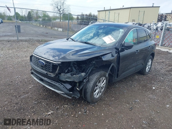 2023 Ford Escape Active with VIN 1FMCU9GN7PUA04116, listed as a IAAI auction lot 42131025 with 43,906 mi miles and . Bid and sale history available at carsss.com. Image 2.