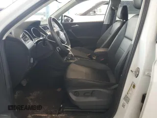 2021 Volkswagen Tiguan SE z VIN 3VV3B7AX5MM010006, wystawiony jako Copart lot #62730045 z przebiegiem 49 288 mil mil oraz Szkoda całkowita • Salvage title. Historia ofert i sprzedaży dostępna na DreamBid. Obrazek 7.