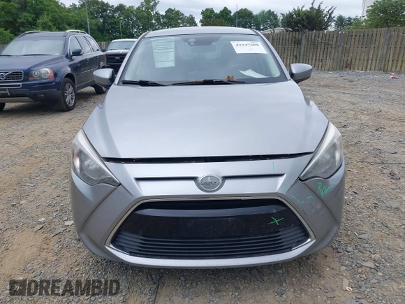 2016 Scion iA z VIN 3MYDLBZV5GY144289, wystawiony jako IAAI lot #42247688 z przebiegiem 107 958 mil mil oraz . Historia ofert i sprzedaży dostępna na DreamBid. Obrazek 12.