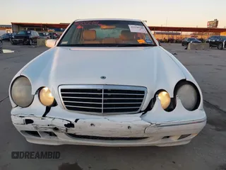 2001 Mercedes-Benz E-Class with VIN WDBJF65J91B249540, listed as a IAAI auction lot 41130248 with 107,582 mi miles. Bid and sale history available at carsss.com. Image 12.