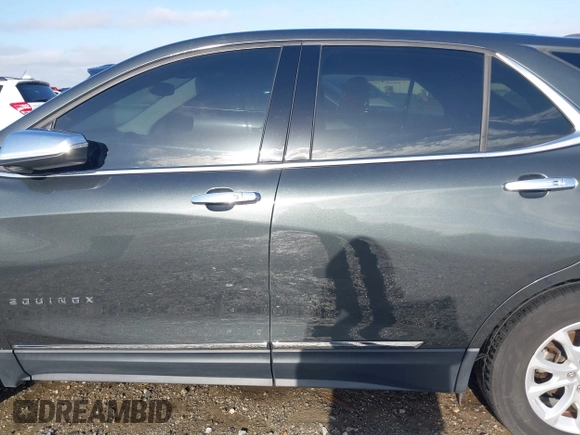 2018 Chevrolet Equinox LT with VIN 3GNAXJEV4JS564245, listed as a IAAI auction lot 41793485 with 105,179 mi miles. Bid and sale history available at carsss.com. Image 14.