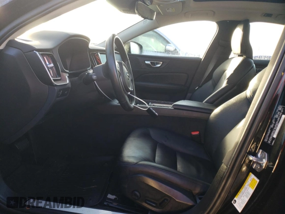 2022 Volvo S60 Momentum with VIN 7JRL12TZ5NG156065, listed as a Copart auction lot 78165113 with 32,682 mi miles. Bid and sale history available at carsss.com. Image 7.