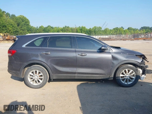2017 Kia Sorento LX with VIN 5XYPG4A56HG224388, listed as a IAAI auction lot 42503910 with 123,148 mi miles and . Bid and sale history available at DreamBid. Image 14.