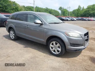 2013 Audi Q7 Premium Plus z VIN WA1LGAFE5DD014132, wystawiony jako IAAI lot #42458839 z przebiegiem 135 687 mil mil oraz . Historia ofert i sprzedaży dostępna na DreamBid. Obrazek 1.