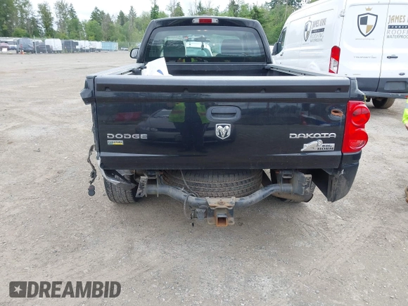 2009 Dodge Dakota with VIN 1D7HW32P09S798360, listed as a IAAI auction lot 42426400 with 50,988 mi miles and . Bid and sale history available at DreamBid. Image 6.