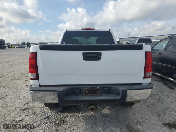 2007 GMC Sierra 1500 SLE1 with VIN 2GTEC19C971685890, listed as a Copart auction lot 44983525 with 282,628 mi miles and Salvage Title. Bid and sale history available at carsss.com. Image 6.
