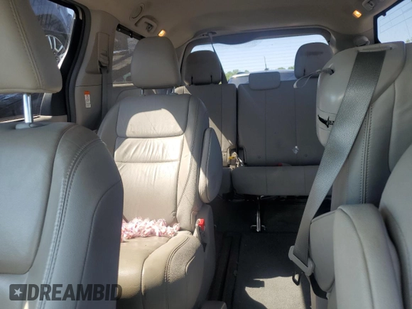 2016 Toyota Sienna XLE с VIN 5TDYK3DC9GS718138, выставлен на аукционе Copart как лот 57137635 с пробегом 105 384 миль миль и Списание • Salvage title. История ставок и продаж доступна на DreamBid. Изображение 10.