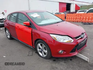 2012 Ford Focus SE with VIN 1FAHP3K27CL285495, listed as a IAAI auction lot 41817661 with 84,823 mi miles and . Bid and sale history available at carsss.com. Image 1.