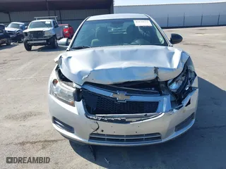 2014 Chevrolet Cruze LS with VIN 1G1PA5SG6E7412949, listed as a IAAI auction lot 41634532 with 109,195 mi miles. Bid and sale history available at carsss.com. Image 6.