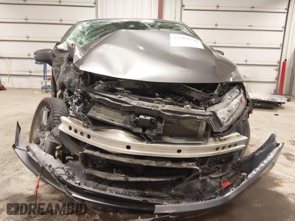 2021 Honda Odyssey Touring with VIN 5FNRL6H82MB025923, listed as a IAAI auction lot 42104290 with 61,178 mi miles and . Bid and sale history available at DreamBid. Image 6.
