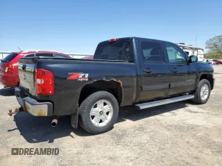 2010 Chevrolet Silverado 1500 LT with VIN 3GCRKSE32AG166081, listed as a Copart auction lot 56357465 with 198,797 mi miles and Clean Title. Bid and sale history available at DreamBid. Image 3.