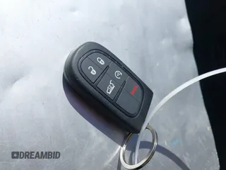 2014 Jeep Cherokee Limited с VIN 1C4PJMDSXEW294218, выставлен на аукционе IAAI как лот 42655095 с пробегом 133 859 миль миль и . История ставок и продаж доступна на DreamBid. Изображение 11.