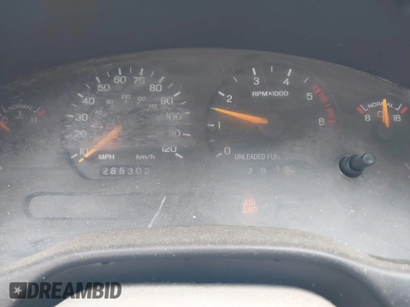 1996 Ford Mustang with VIN 1FALP404XTF174880, listed as a IAAI auction lot 41774122 with 285,302 mi miles. Bid and sale history available at carsss.com. Image 7.
