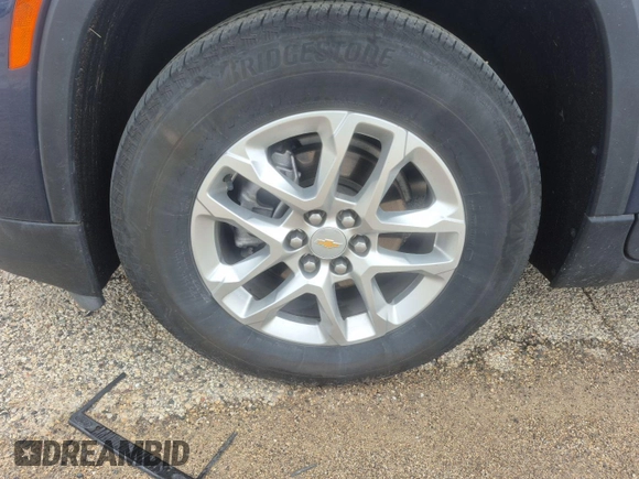 2022 Chevrolet Traverse LS with VIN 1GNEVLKW4NJ100587, listed as a IAAI auction lot 42623761 with 71,190 mi miles and . Bid and sale history available at DreamBid. Image 22.