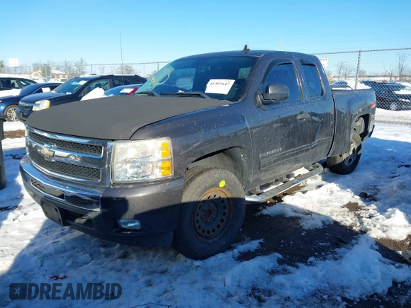 2010 Chevrolet Silverado 1500 LT with VIN 1GCSCSE00AZ153124, listed as a IAAI auction lot 41307647 with 174,991 mi miles and . Bid and sale history available at DreamBid. Image 18.