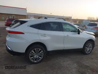 2022 Toyota Venza LE with VIN JTEAAAAH3NJ112266, listed as a IAAI auction lot 41760200 with 47,251 mi miles and . Bid and sale history available at DreamBid. Image 14.