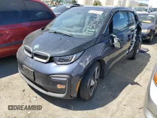 2020 BMW i3 z VIN WBY8P4C05L7F85723, wystawiony jako Copart lot #51561554 z przebiegiem 32 338 mil mil oraz . Historia ofert i sprzedaży dostępna na DreamBid. Obrazek 1.