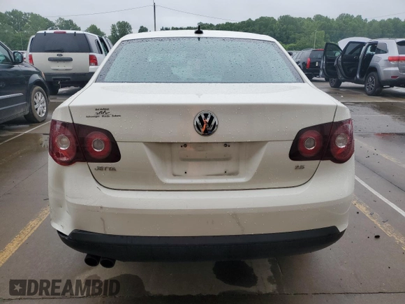2008 Volkswagen Jetta SE с VIN 3VWRZ71K68M102415, выставлен на аукционе Copart как лот 58691905 с пробегом 151 021 миль миль и Списание • Salvage title. История ставок и продаж доступна на DreamBid. Изображение 6.