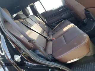 2025 Toyota Land Cruiser 1958 Edition z VIN JTEABFAJ6S5010025, wystawiony jako Copart lot #57262305 z przebiegiem 4236 mil mil oraz Tytuł czysty. Historia ofert i sprzedaży dostępna na DreamBid. Obrazek 11.