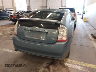 2006 Toyota Prius with VIN JTDKB20U463129691, listed as a IAAI auction lot 40922316 with 301,945 mi miles. Bid and sale history available at carsss.com. Image 16.