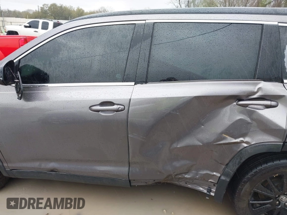 2019 Toyota Highlander SE с VIN 5TDKZRFH6KS566163, выставлен на аукционе IAAI как лот 41714920 с пробегом 87 132 миль миль и . История ставок и продаж доступна на DreamBid. Изображение 15.