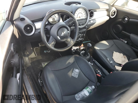 2012 MINI Hardtop with VIN WMWSU3C5XCT542339, listed as a Copart auction lot 53139055 with Not Provided miles and Salvage Title. Bid and sale history available at DreamBid. Image 8.