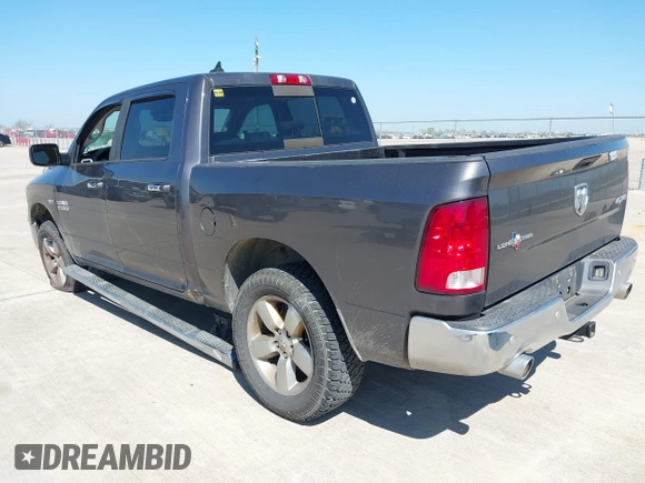 2016 Ram 1500 Lone Star z VIN 1C6RR7LT9GS223087, wystawiony jako IAAI lot #41869097 z przebiegiem 123 612 mil mil oraz . Historia ofert i sprzedaży dostępna na DreamBid. Obrazek 3.