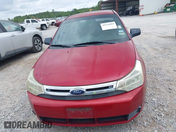 2011 Ford Focus SE with VIN 1FAHP3FN7BW189853, listed as a IAAI auction lot 42121843 with 98,921 mi miles. Bid and sale history available at carsss.com. Image 6.