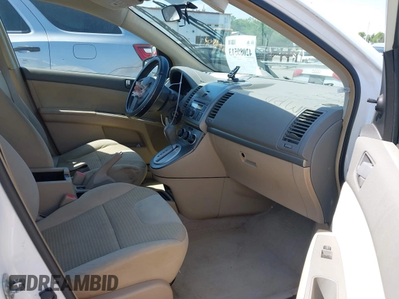 2007 Nissan Sentra 2.0 with VIN 3N1AB61E47L609054, listed as a IAAI auction lot 42080513 with 177,691 mi miles and . Bid and sale history available at DreamBid. Image 5.