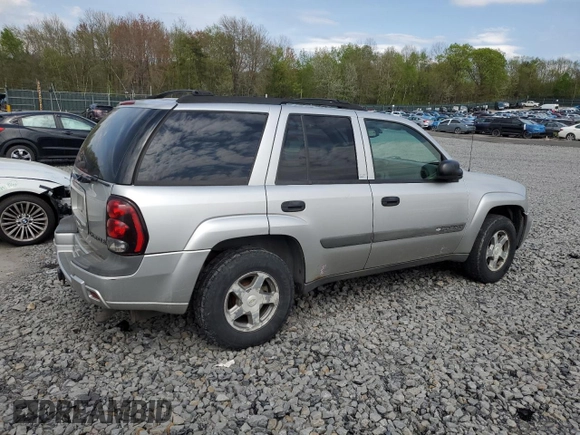2004 Chevrolet TrailBlazer LS with VIN 1GNDT13SX42330807, listed as a Copart auction lot 55117785 with 178,580 mi miles and Salvage Title. Bid and sale history available at DreamBid. Image 3.