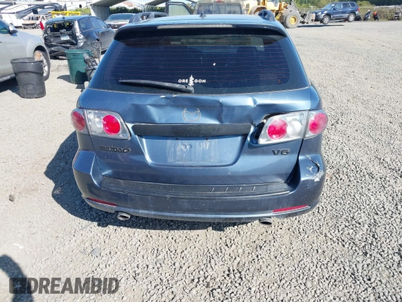 2006 Mazda 6 S Sport VE with VIN 1YVHP82D565M04589, listed as a IAAI auction lot 42082563 with 178,393 mi miles and . Bid and sale history available at carsss.com. Image 6.