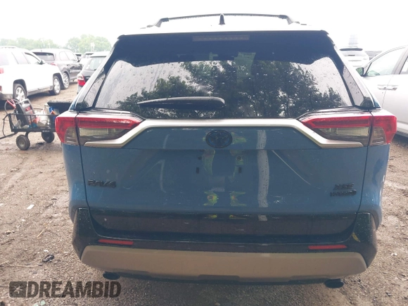 2022 Toyota RAV4 Hybrid XSE with VIN JTME6RFV7ND527447, listed as a IAAI auction lot 42358584 with 50,394 mi miles and . Bid and sale history available at DreamBid. Image 16.