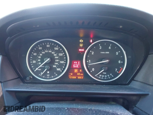 2008 BMW 5 Series 550i with VIN WBANW53518CT54786, listed as a IAAI auction lot 41546342 with 121,094 mi miles. Bid and sale history available at carsss.com. Image 7.