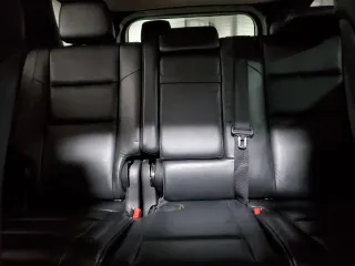 2018 Dodge Durango GT z VIN 1C4RDJDG9JC232573, wystawiony jako Copart lot #59539775 z przebiegiem 100 453 mil mil oraz Szkoda całkowita • Salvage title. Historia ofert i sprzedaży dostępna na DreamBid. Obrazek 10.