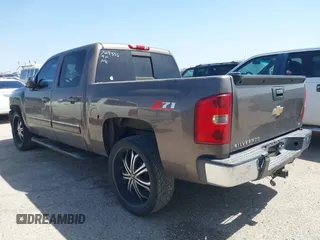 2007 Chevrolet Silverado 1500 Work Truck with VIN 2GCEC13J971729555, listed as a IAAI auction lot 41823438 with 280,901 mi miles and . Bid and sale history available at DreamBid. Image 3.