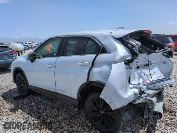 2023 Mitsubishi Eclipse Cross LE z VIN JA4ATVAA1PZ028115, wystawiony jako Copart lot #56330525 z przebiegiem 32 549 mil mil oraz Szkoda całkowita • Salvage title. Historia ofert i sprzedaży dostępna na DreamBid. Obrazek 2.