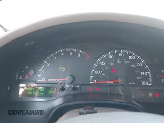 2000 Lincoln LS z VIN 1LNHM86S9YY852483, wystawiony jako IAAI lot #42292141 z przebiegiem 126 347 mil mil oraz . Historia ofert i sprzedaży dostępna na DreamBid. Obrazek 7.