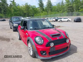 2012 MINI Hardtop S z VIN WMWSV3C53CTY29678, wystawiony jako IAAI lot #42367662 z przebiegiem 241 475 mil mil oraz . Historia ofert i sprzedaży dostępna na DreamBid. Obrazek 6.