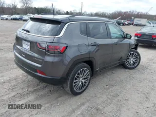 2022 Jeep Compass Limited с VIN 3C4NJDCB6NT143570, выставлен на аукционе IAAI как лот 41921627 с пробегом 26 124 миль миль и . История ставок и продаж доступна на DreamBid. Изображение 4.